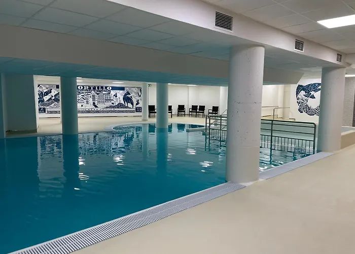 6 Pers, Piscine, Animaux Admis, Gourette - Fr-1-860-33 *